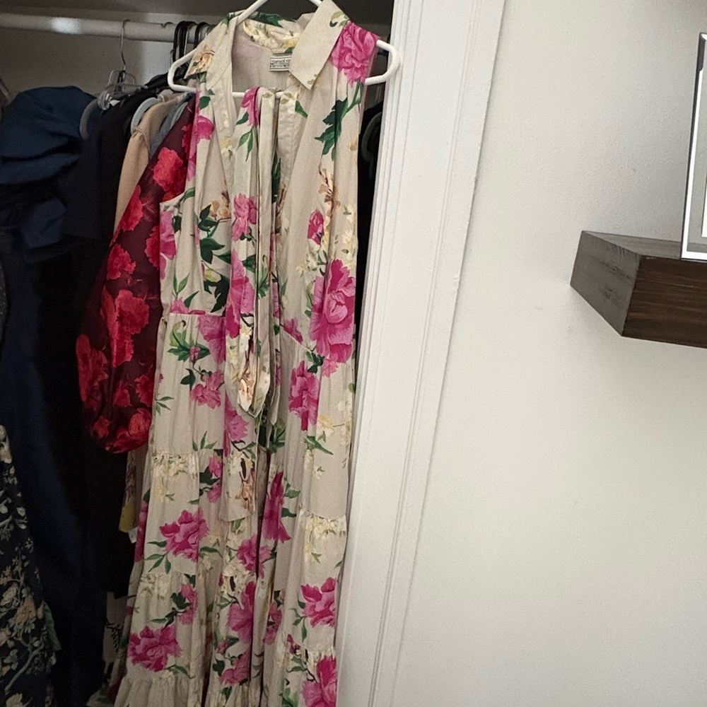 Vineyard Vine Kentucky Derby line- maxi dress